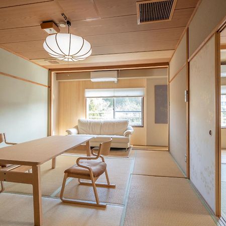 Koyokaku Hotel Ureshino Buitenkant foto