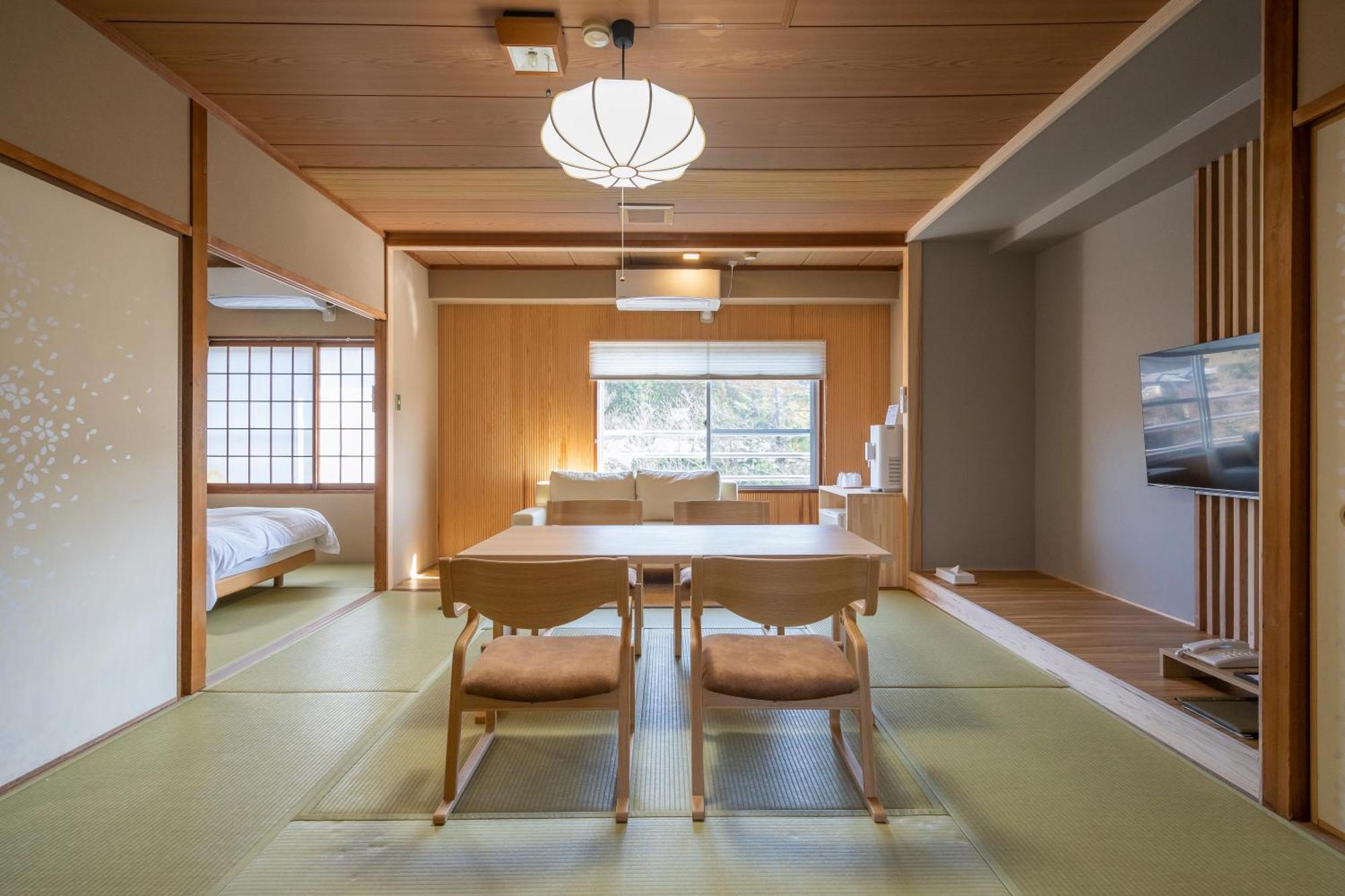 Koyokaku Hotel Ureshino Buitenkant foto
