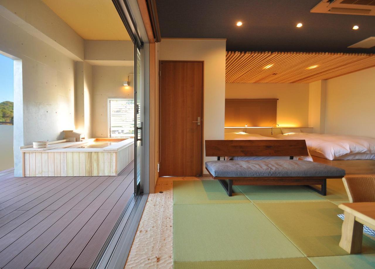 Koyokaku Hotel Ureshino Buitenkant foto
